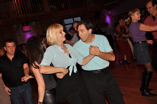 min 2009 11 29 station danse 166